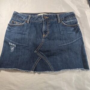 Vintage Y2K GAP Jeans Denim Mini Skirt Women's 6 Blue Distressed Raw Hem Cotton